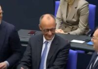 Merca klupšana apdraud cerības atsākt gauso Vācijas ekonomiku