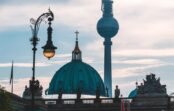 RTL iegādāsies Sky Deutschland par 150 miljoniem eiro, apvienojot TV kanālus