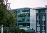 Microsoft pārsniedz 4 triljonu dolāru vērtējumu pēc izciliem ienākumiem