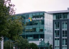 Microsoft pārsniedz 4 triljonu dolāru vērtējumu pēc izciliem ienākumiem