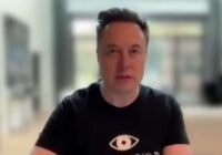 Masks iegādājas Tesla akcijas — vai viņš varētu kļūt par pirmo globālo triljonāru