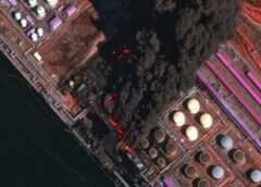 Ustjlugas ostā pēc dronu uzbrukumiem atkal sāk kraut naftas tankkuģus Ustjlugas ostā pēc dronu uzbrukumiem atkal sāk kraut naftas tankkuģus